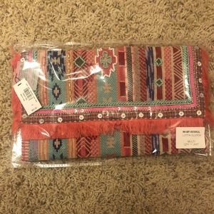 NWT Express Clutch
